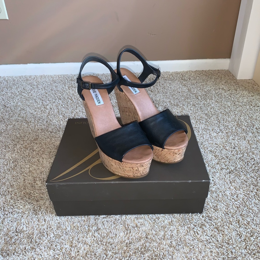 Steve Madden Wedges